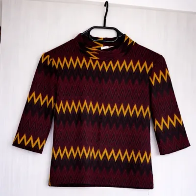 Haut Zara motif zigzag – Taille S – Très bon état